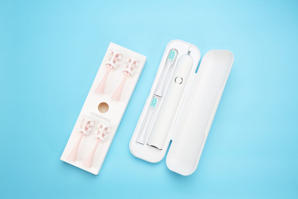 電動(dòng)牙刷刷頭通用嗎？電動(dòng)牙刷哪種刷頭好？