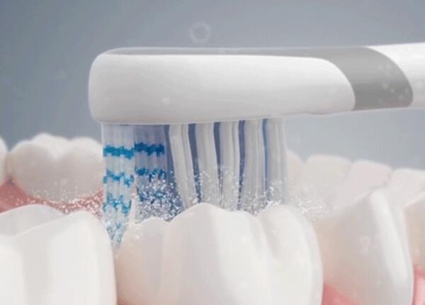 電動(dòng)牙刷刷牙好嗎？真的比手動(dòng)牙刷更好嗎？