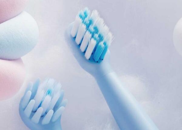 兒童電動牙刷有必要買嗎？刷博士為您解答