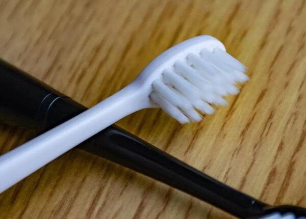 電動(dòng)牙刷震動(dòng)頭更換價(jià)格 電動(dòng)牙刷震動(dòng)頭更換注意事項(xiàng)