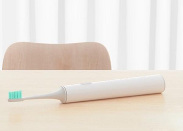 小米牙刷感應(yīng)式充電怎么用？感應(yīng)式小米牙刷充電指南