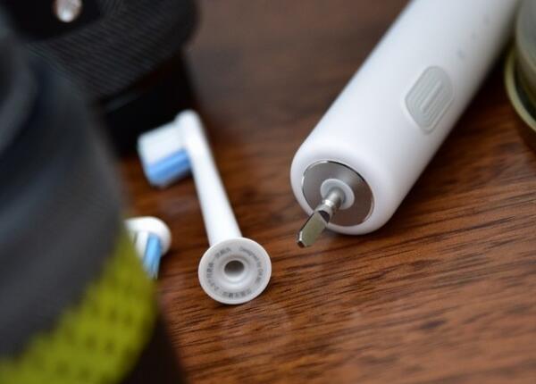 小米牙刷電動牙刷怎么使用？小米電動牙刷的使用指南