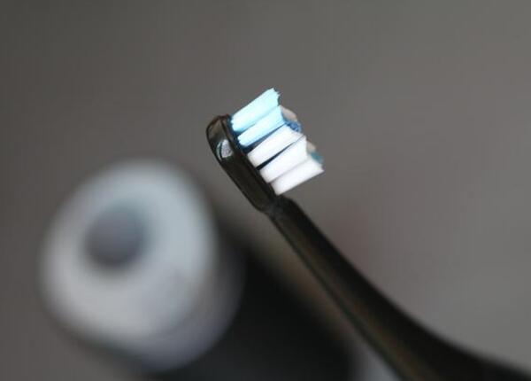 電動(dòng)牙刷刷頭沒(méi)有細(xì)毛怎么辦？解決特殊問(wèn)題方法